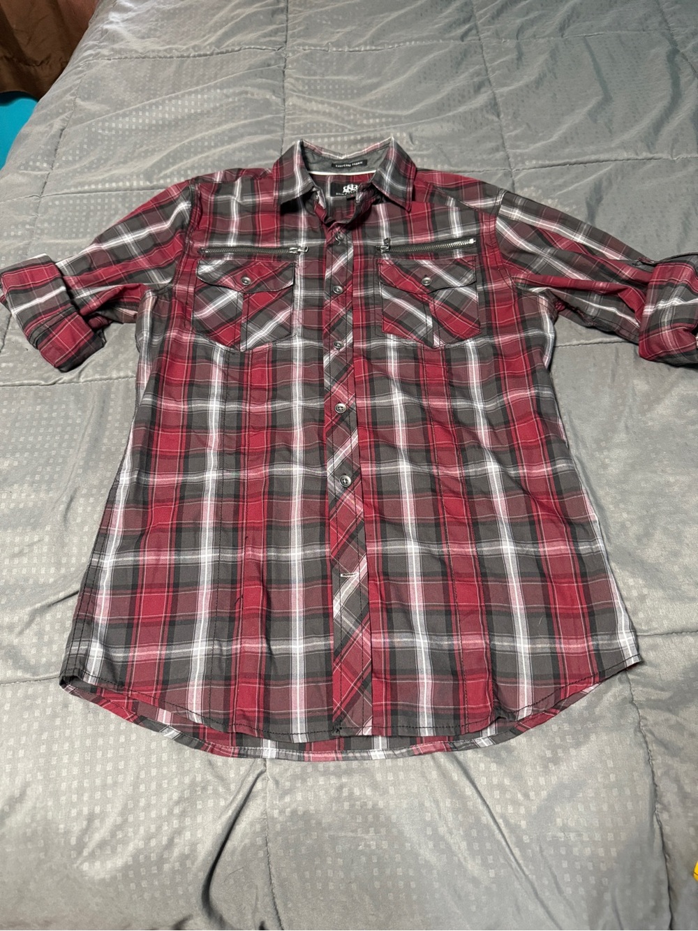Rock Republic Shirt Men Small Red White Plaid Button Up Rolled Sleeves Easy Care